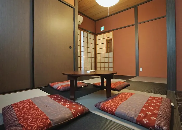 East Shin-Osaka Hotel Apartment